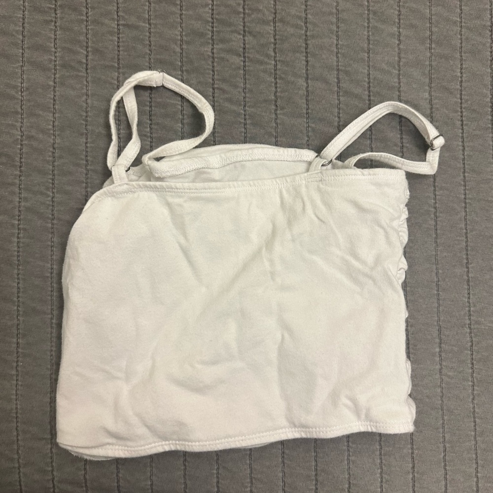 Small white Hollister tank top